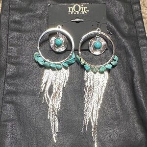 NOIR Brand NEW Silver Tone and Turquoise Chip Dangle Earrings